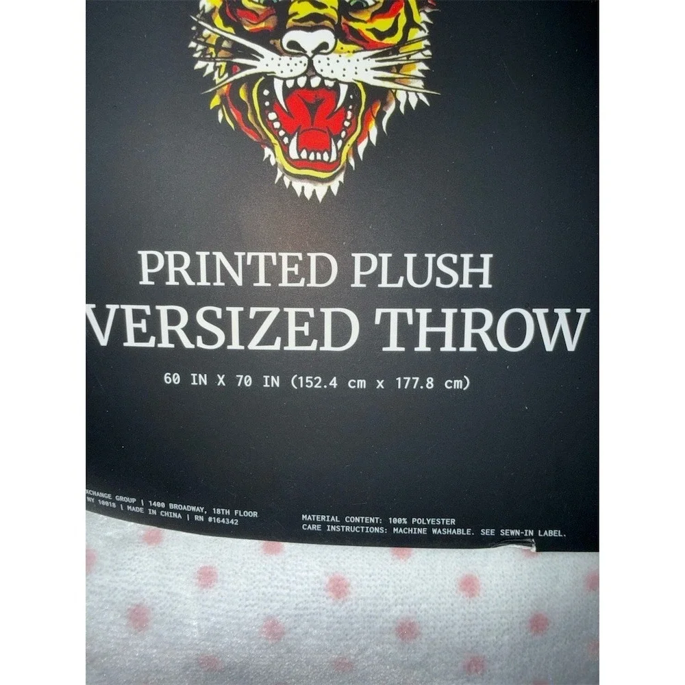 Ed Hardy Throw Blanket Oversize Plush Printed Polka Dot Skull Rose 60x70 buttery